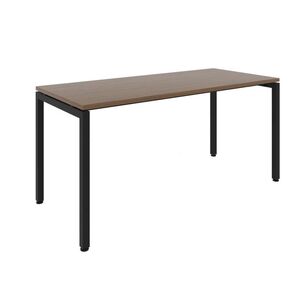 Стол рабочий на металлокаркасе