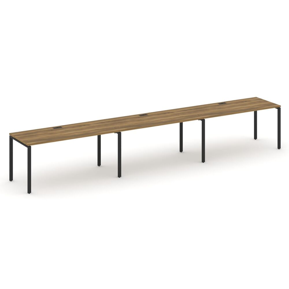 Рабочая станция на 3 места