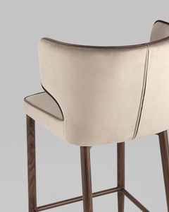 Стул полубарный