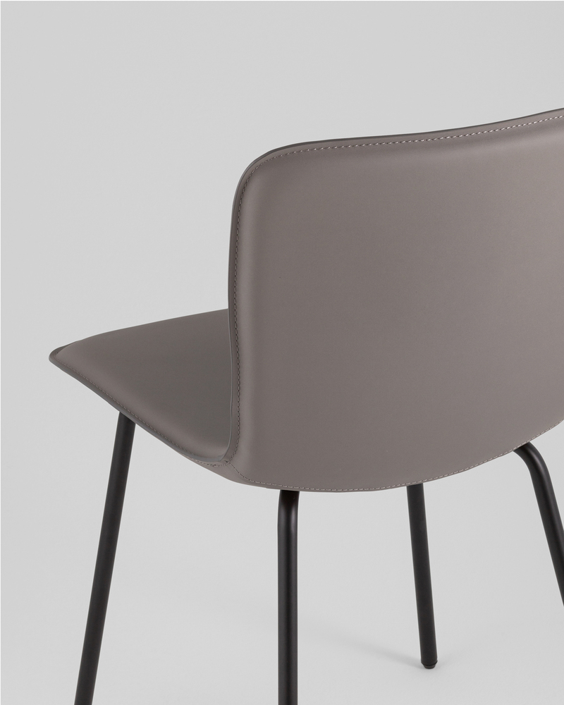 Стул обеденный