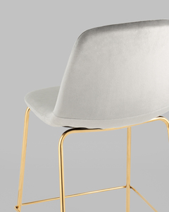 Стул полубарный