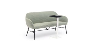 Диван двухместный