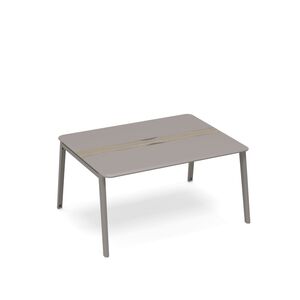 Стол для переговоров с кабель-каналом METAL