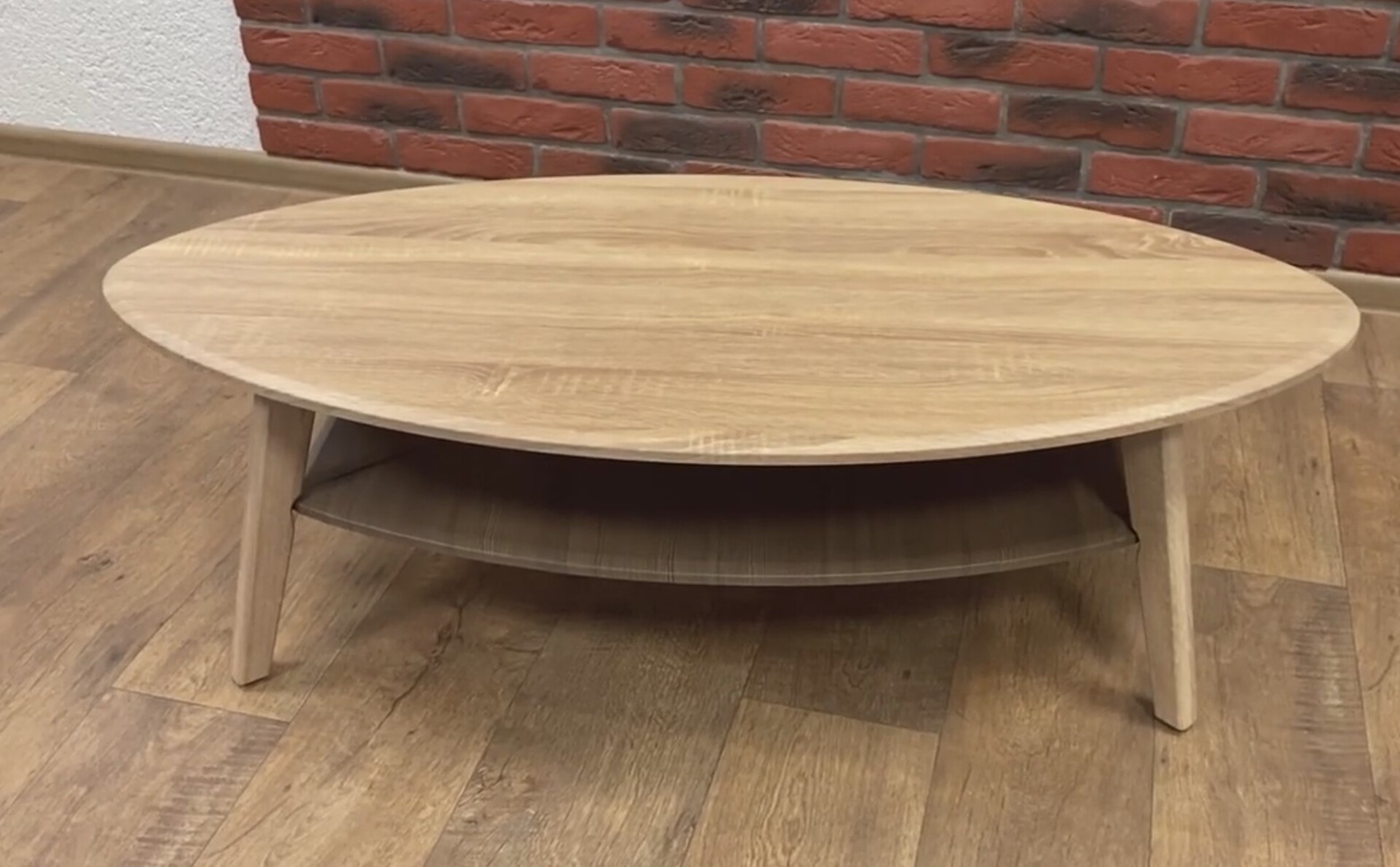 Стол журнальный видео.